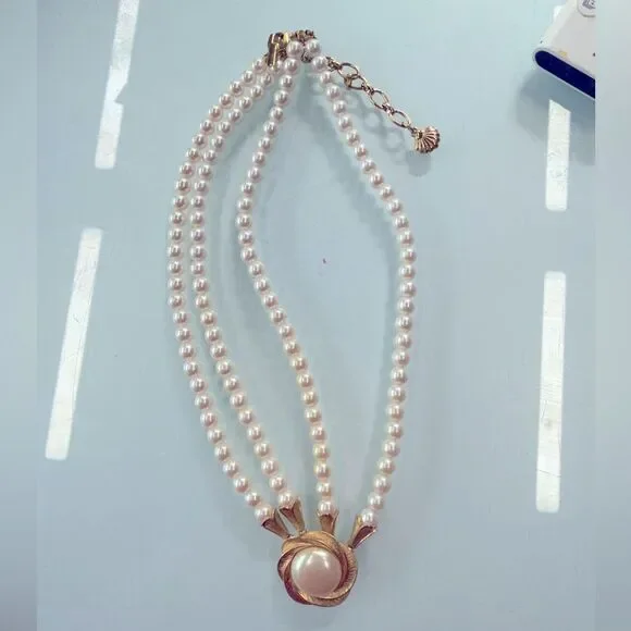 Vintage Richelieu Faux Pearl Rhinestone Necklace 18 inches - Picture 7 of 9